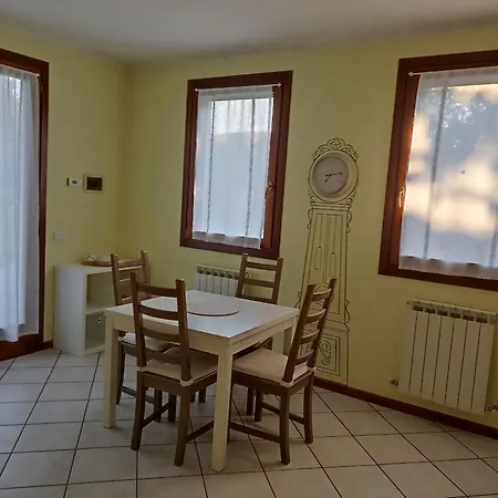 Olanda Apartment *